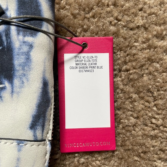 VINCE CAMUTO LAMB LEATHER ELIZA TOTE BAG. SHIBORI PRINT BLUE. - Picture 7 of 9